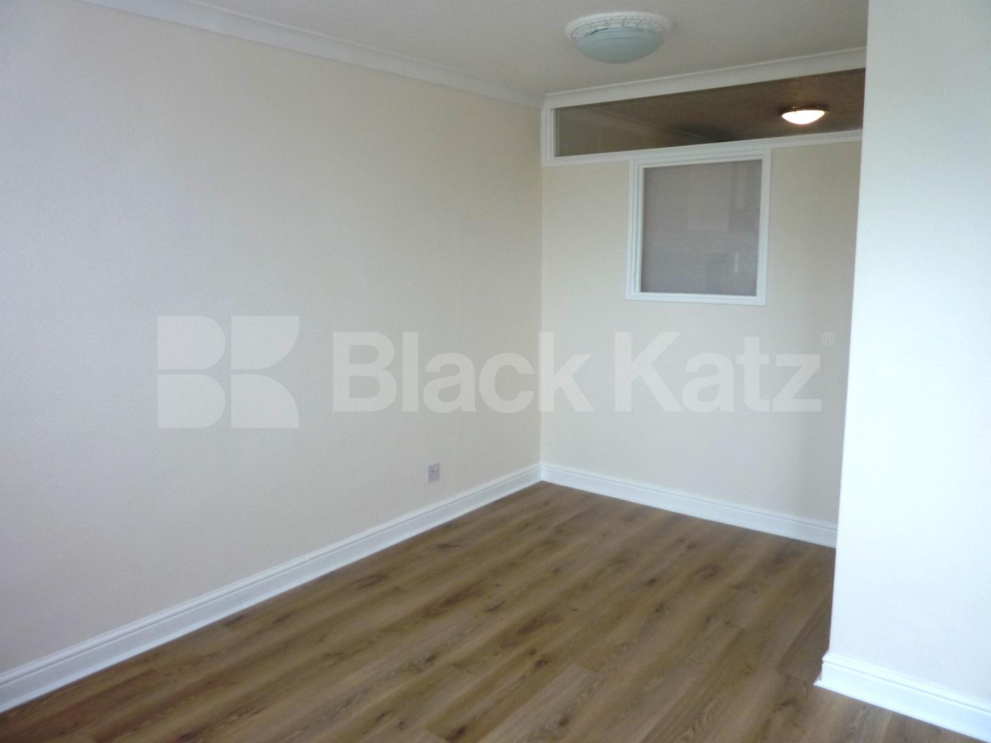 			NEW INSTRUCTION!, 3 Bedroom, 1 bath, 1 reception Flat			 Hornsey Lane, ARCHWAY / CROUCH HILL